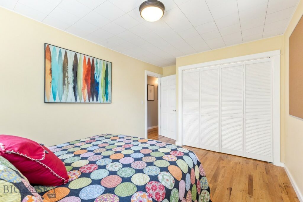 2 Harris Place, Livingston MT 59047