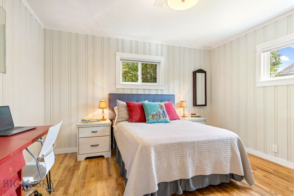 2 Harris Place, Livingston MT 59047