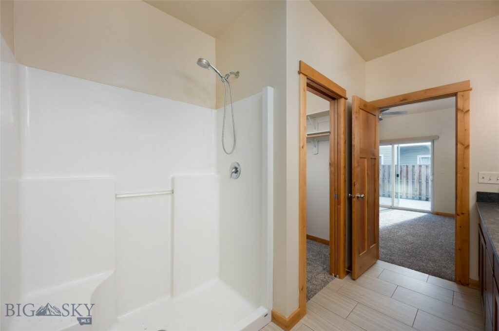 20 Voyager Lane, Bozeman MT 59718