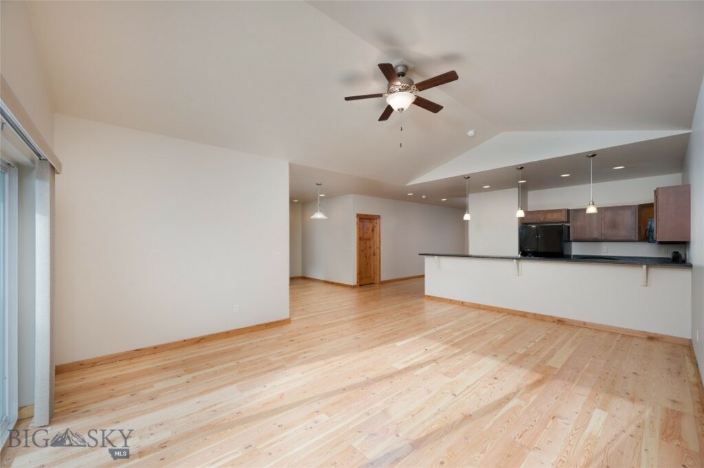20 Voyager Lane, Bozeman MT 59718