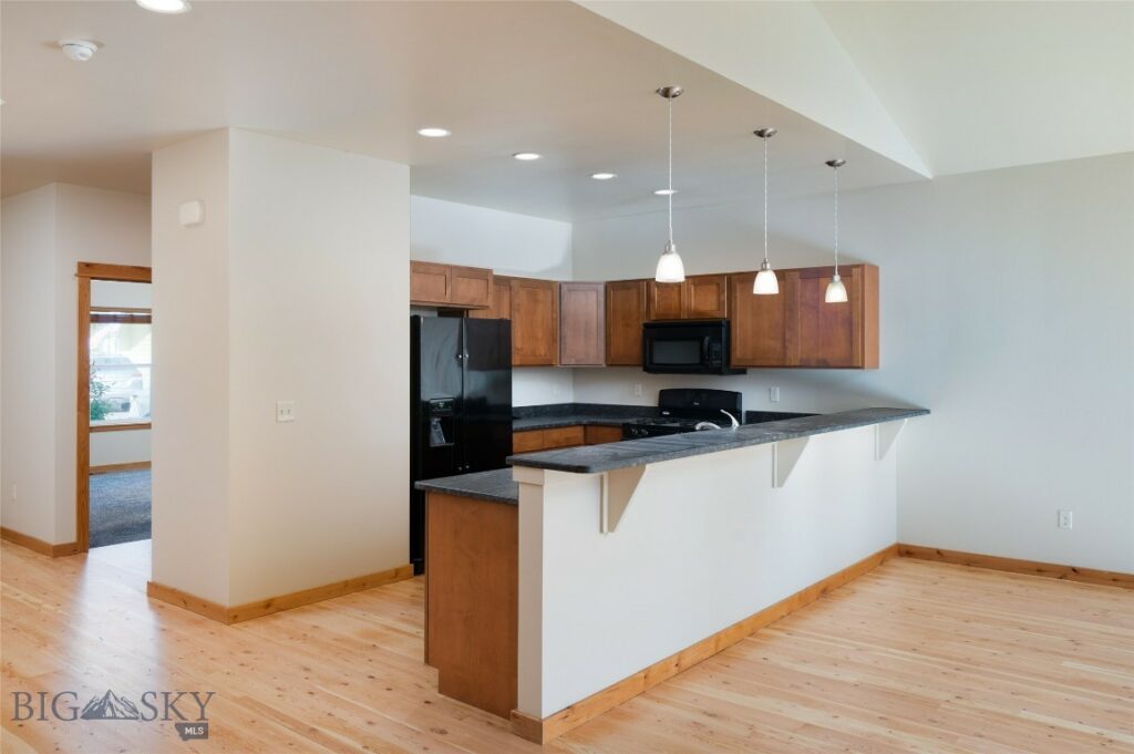 20 Voyager Lane, Bozeman MT 59718