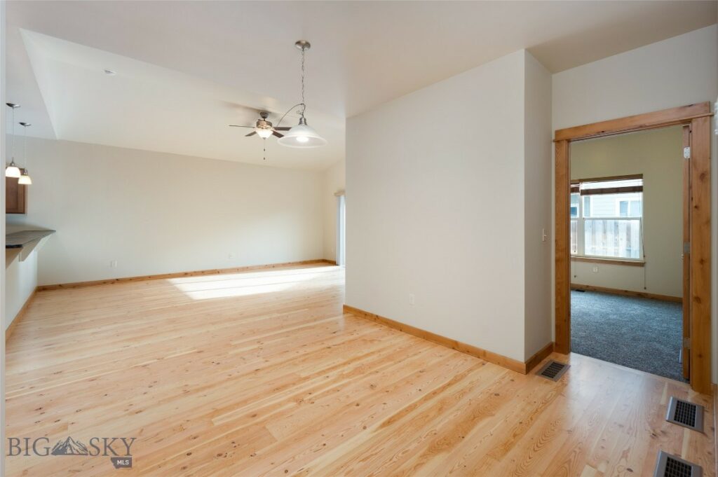 20 Voyager Lane, Bozeman MT 59718