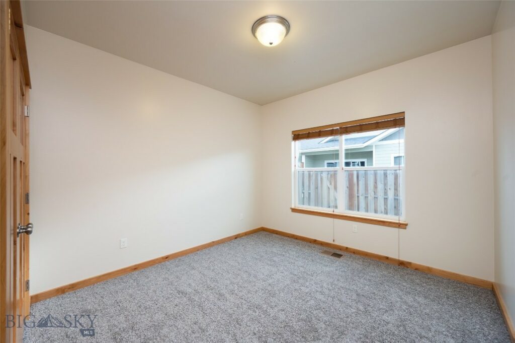 20 Voyager Lane, Bozeman MT 59718