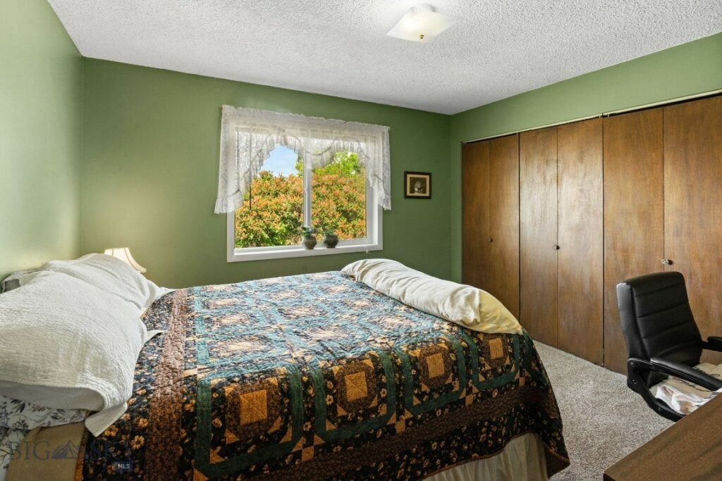 200 E Madison Avenue, Belgrade MT 59714