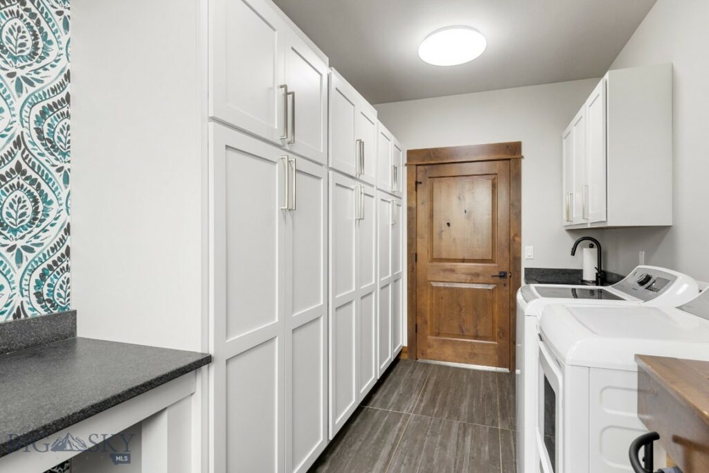 200 Miller Point Place, Belgrade MT 59714