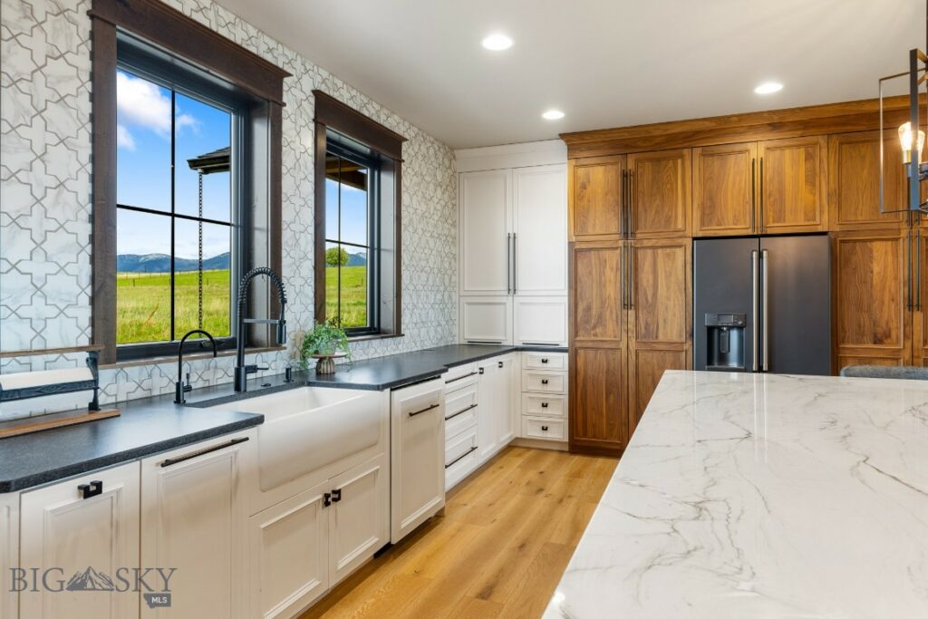 200 Miller Point Place, Belgrade MT 59714