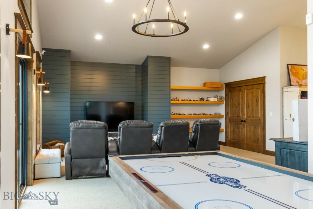 200 Miller Point Place, Belgrade MT 59714