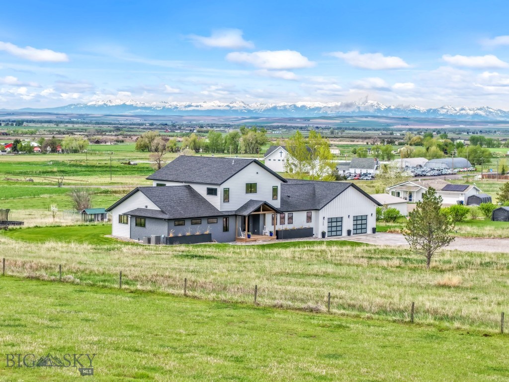 200 Miller Point Place, Belgrade MT 59714