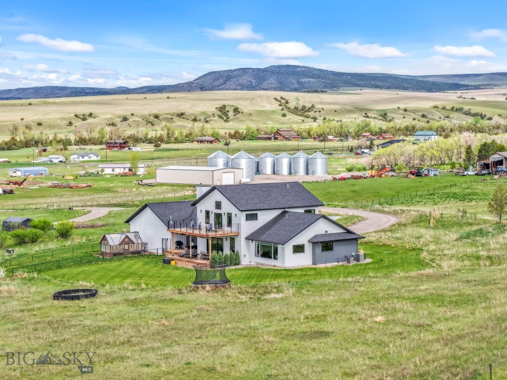 200 Miller Point Place, Belgrade MT 59714