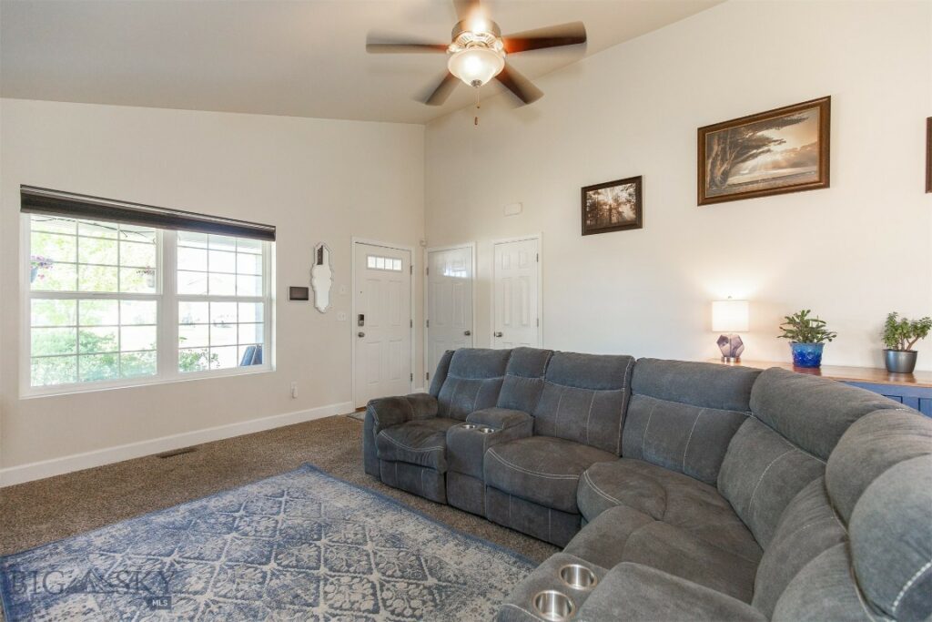2008 Avocet Court, Belgrade MT 59714