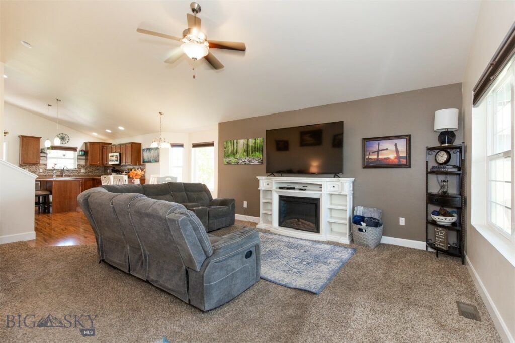 2008 Avocet Court, Belgrade MT 59714