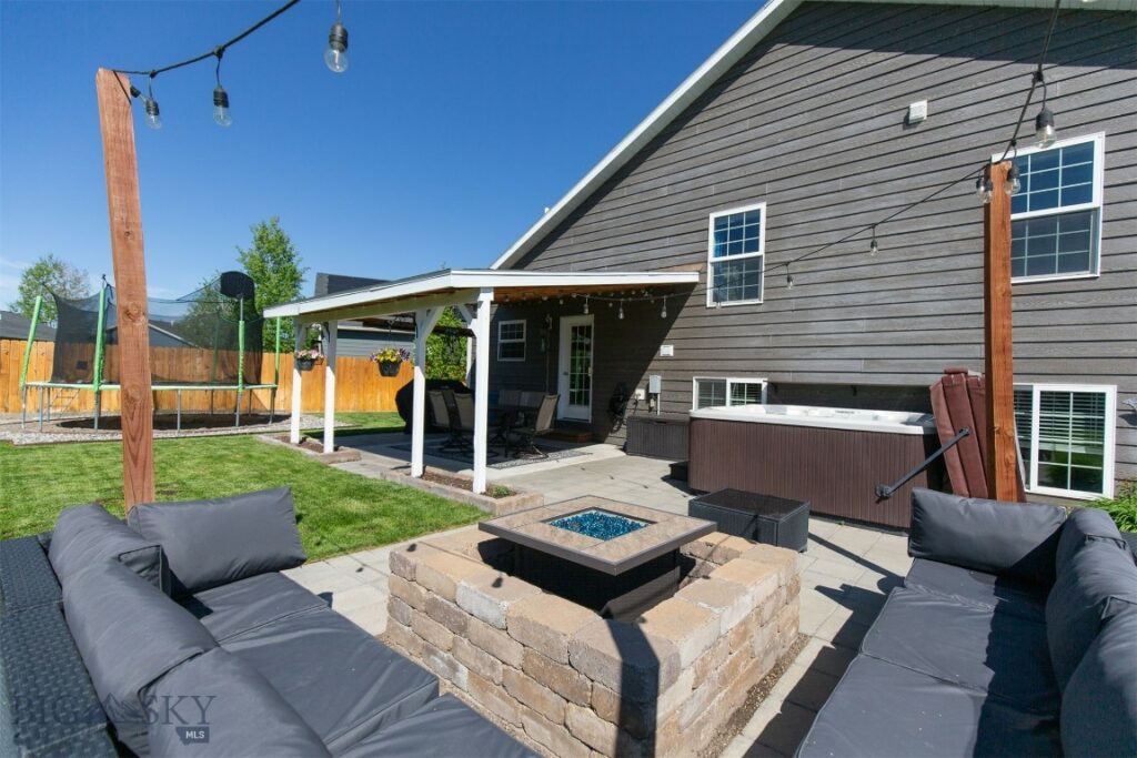 2008 Avocet Court, Belgrade MT 59714
