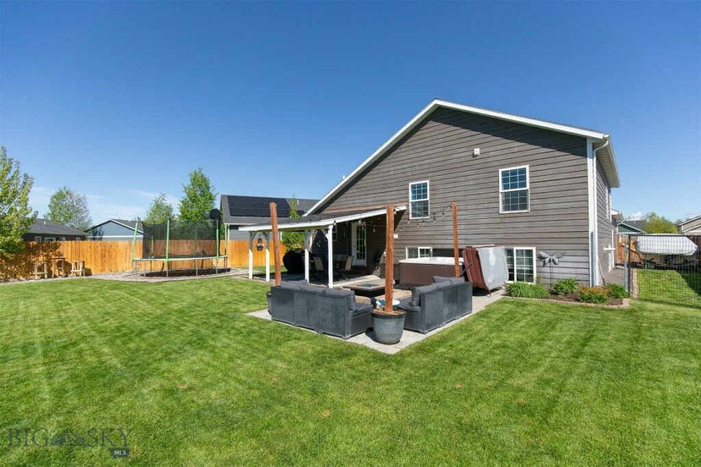 2008 Avocet Court, Belgrade MT 59714