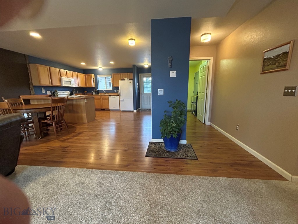 201 E Cascade Avenue, Belgrade MT 59714