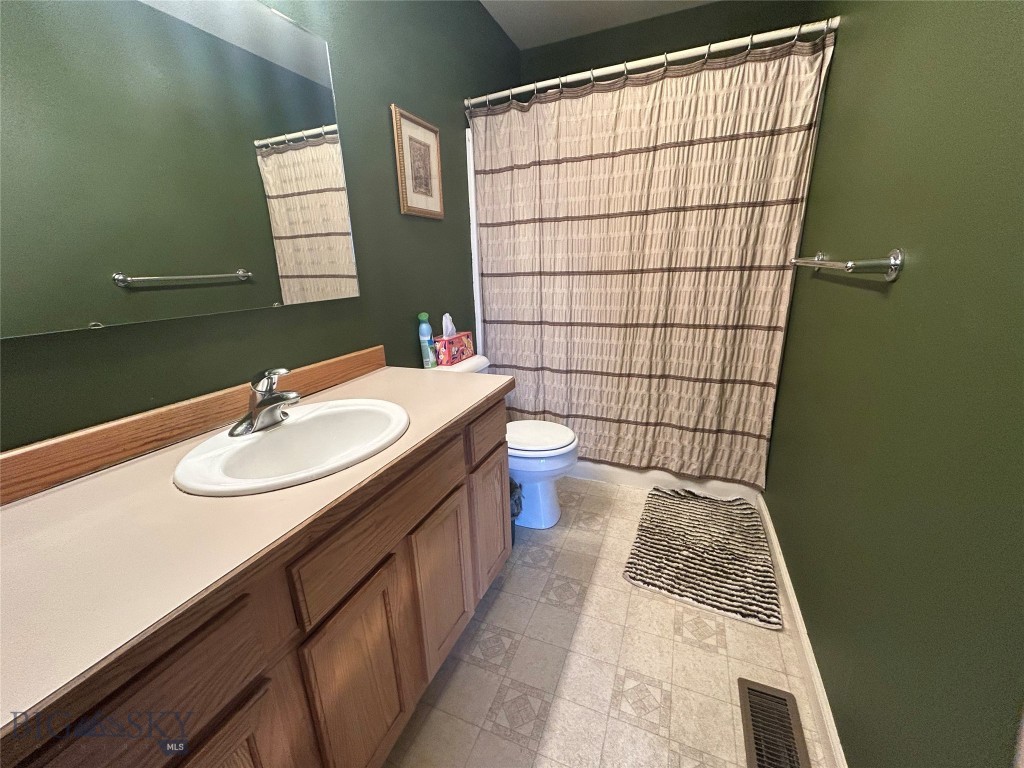 201 E Cascade Avenue, Belgrade MT 59714