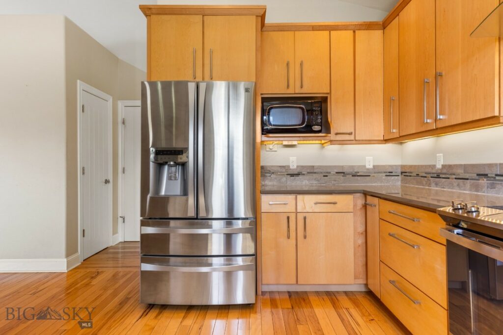 201 Little Creek Bend, Livingston MT 59047