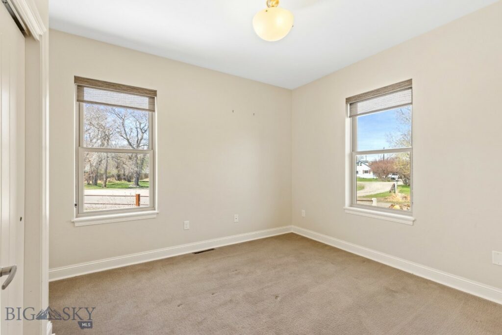 201 Little Creek Bend, Livingston MT 59047