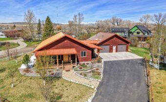 201 Little Creek Bend, Livingston MT 59047