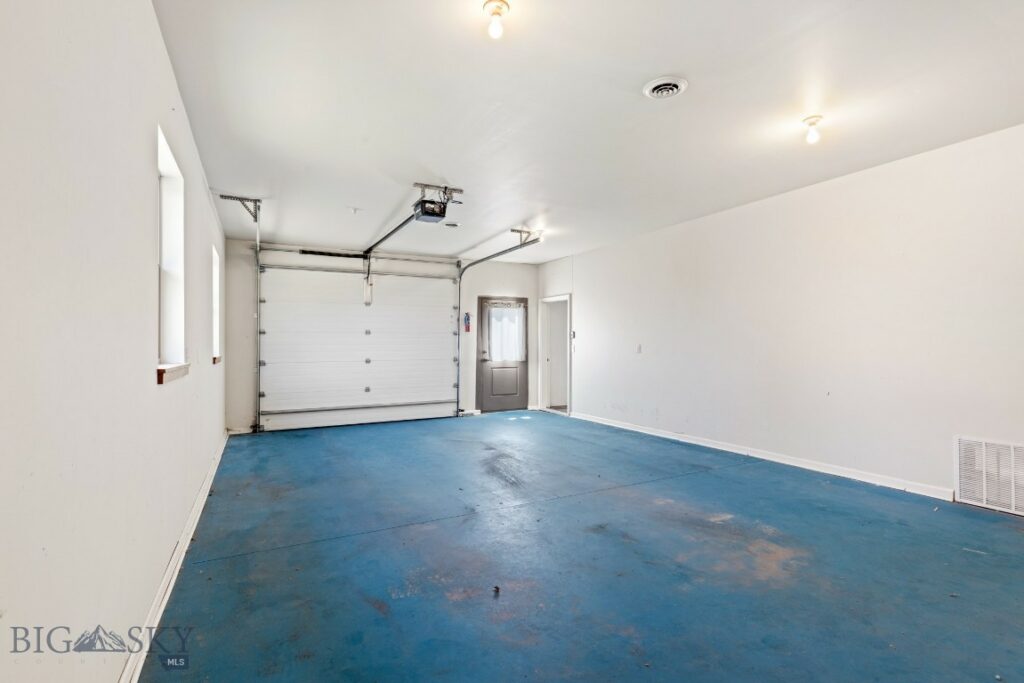 201 Little Creek Bend, Livingston MT 59047