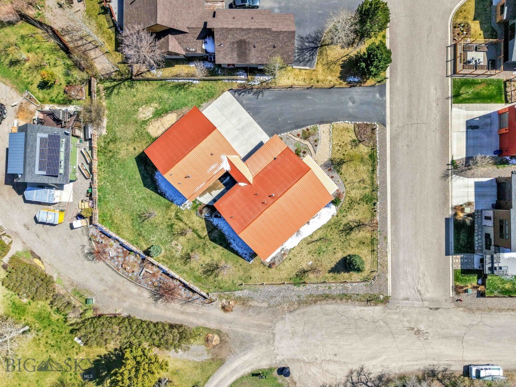 201 Little Creek Bend, Livingston MT 59047