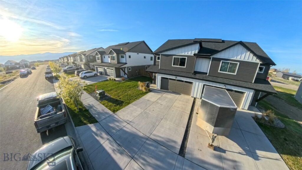 2012 Ross Way, Belgrade MT 59714