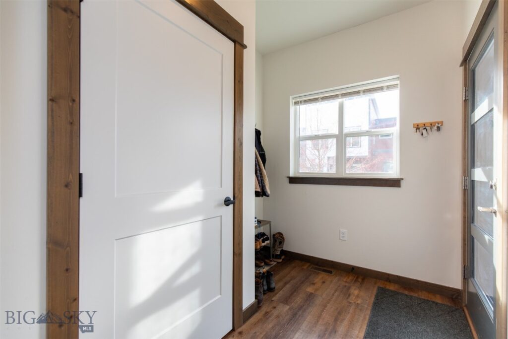 2016 Chipset, Bozeman MT 59718