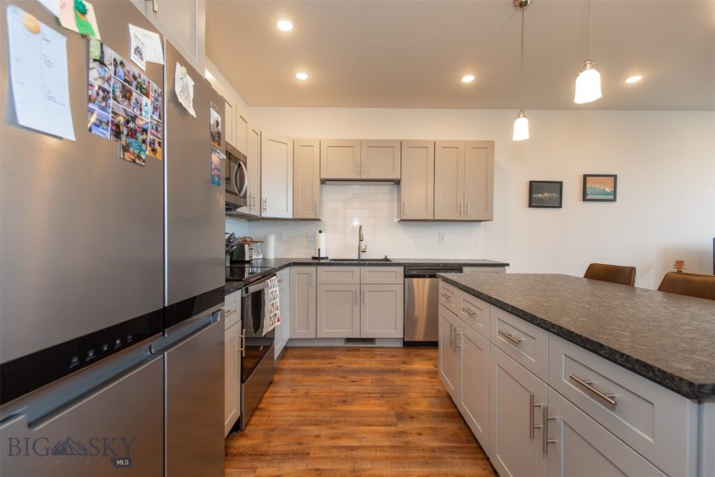 2016 Chipset, Bozeman MT 59718