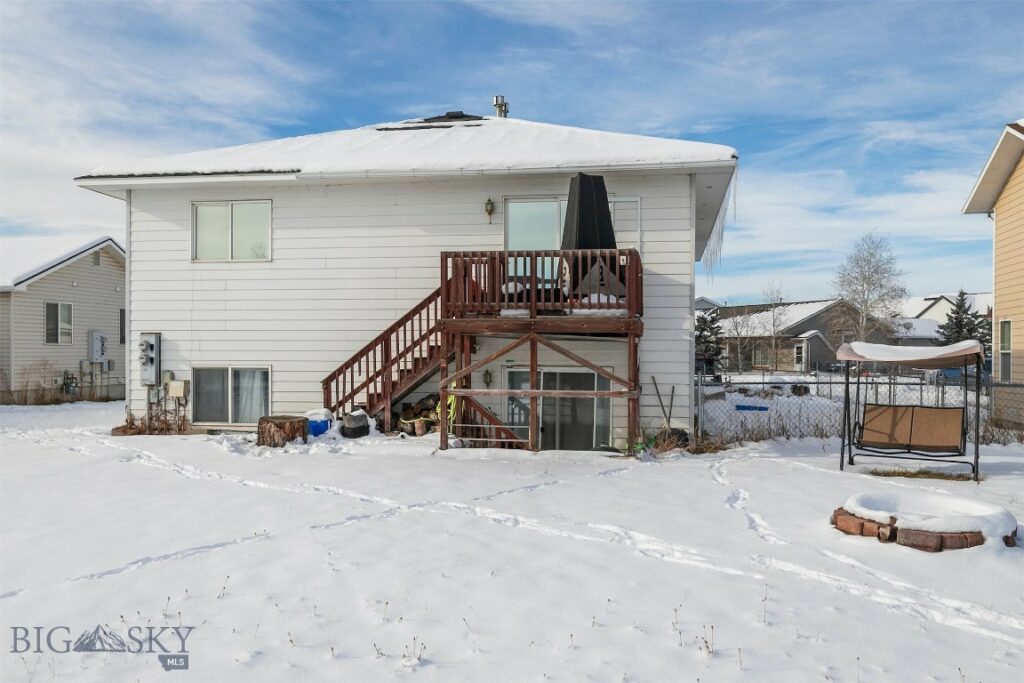 202 11th, Belgrade MT 59714
