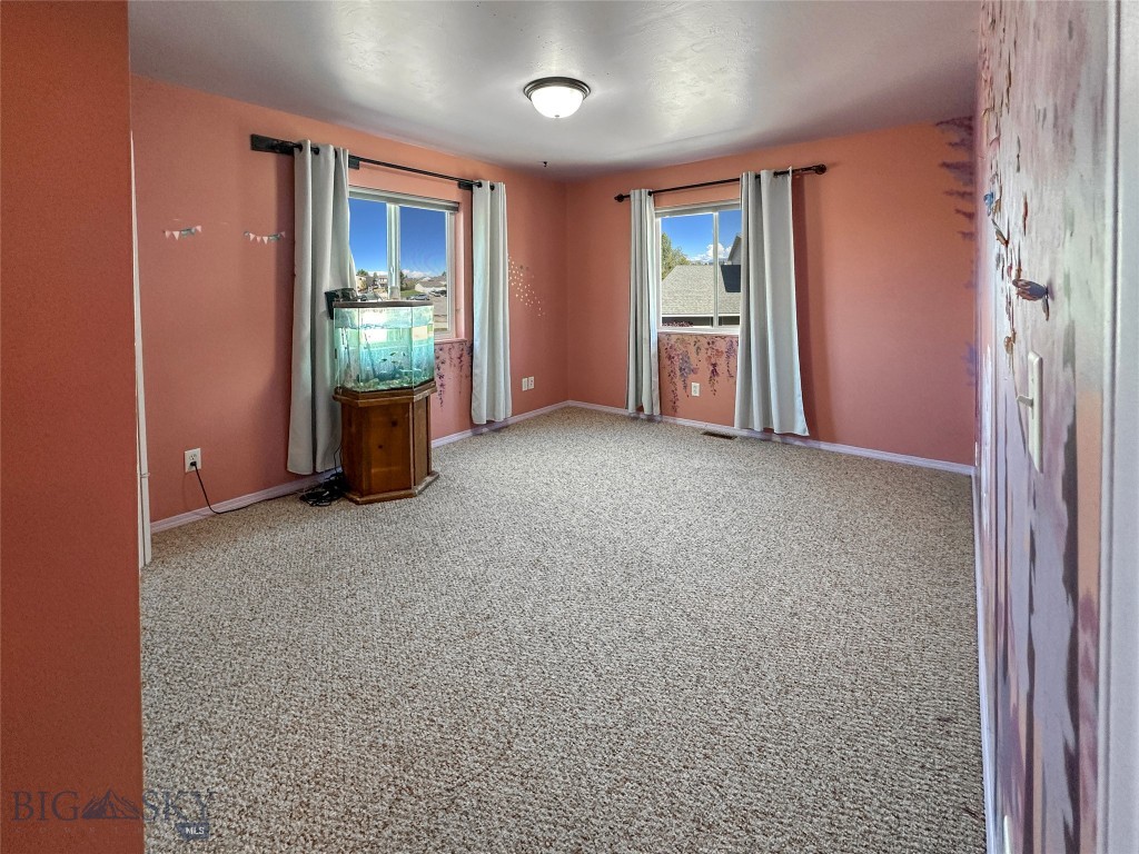202 9th Street, Belgrade MT 59714