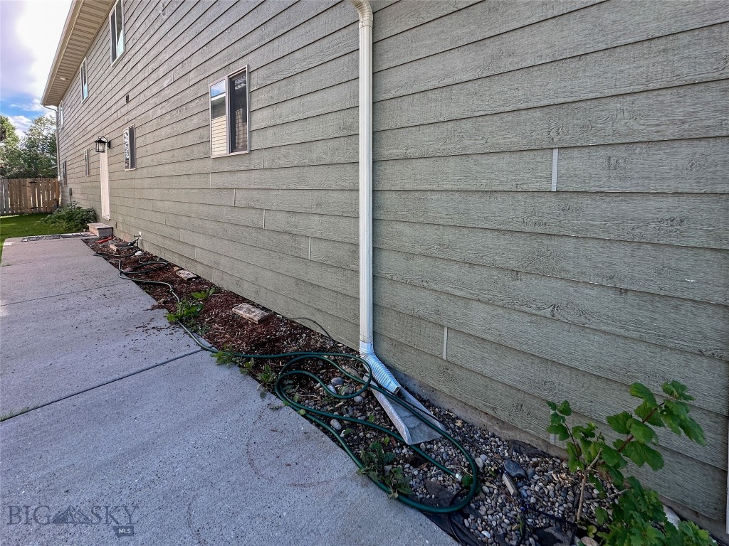 202 9th Street, Belgrade MT 59714