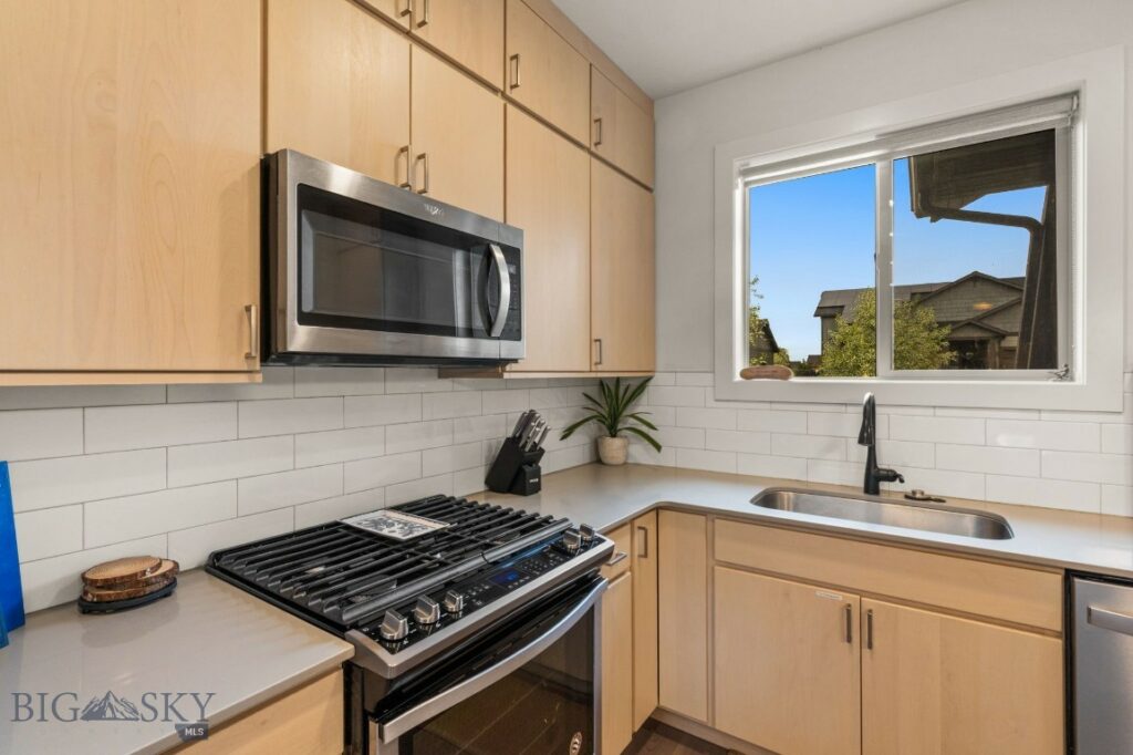 2032 Dennison Lane, Bozeman MT 59718