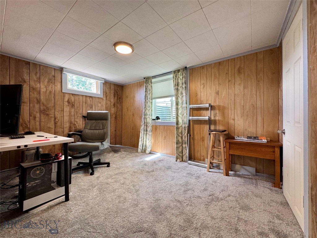205 E Chinook St., Livingston MT 59047