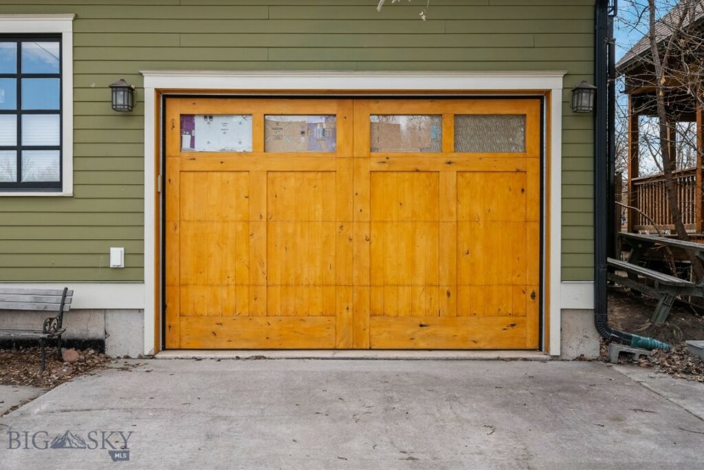 205 N Bozeman, Bozeman MT 59715