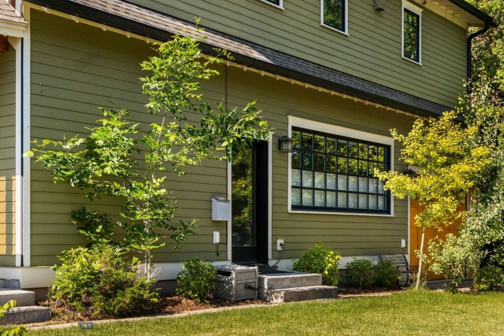 205 N Bozeman, Bozeman MT 59715