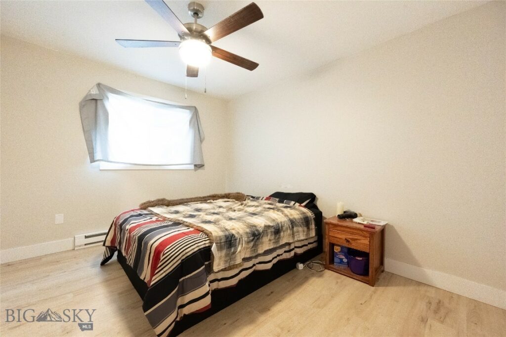 206 S Davis, Belgrade MT 59714