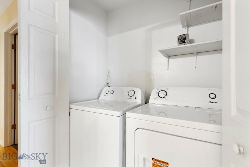 208 Show Place, Belgrade MT 59714