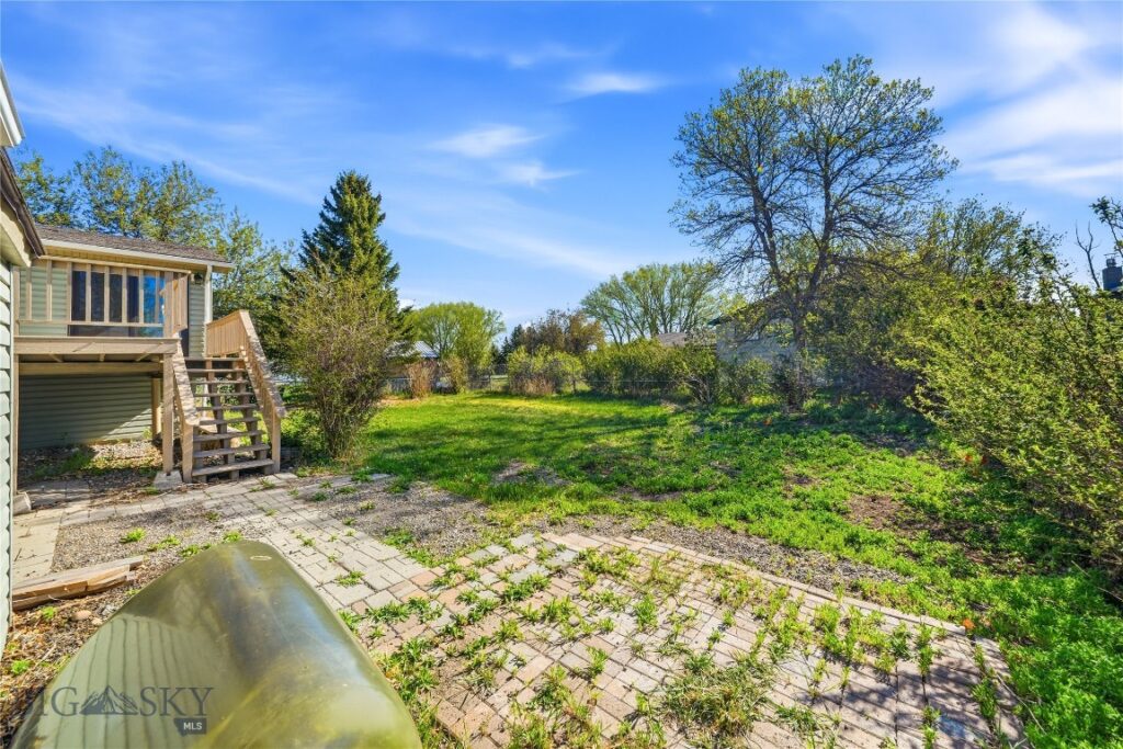 208 Elm Lane, Livingston MT 59047