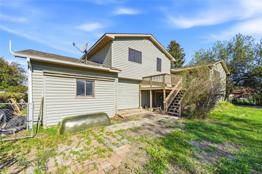 208 Elm Lane, Livingston MT 59047