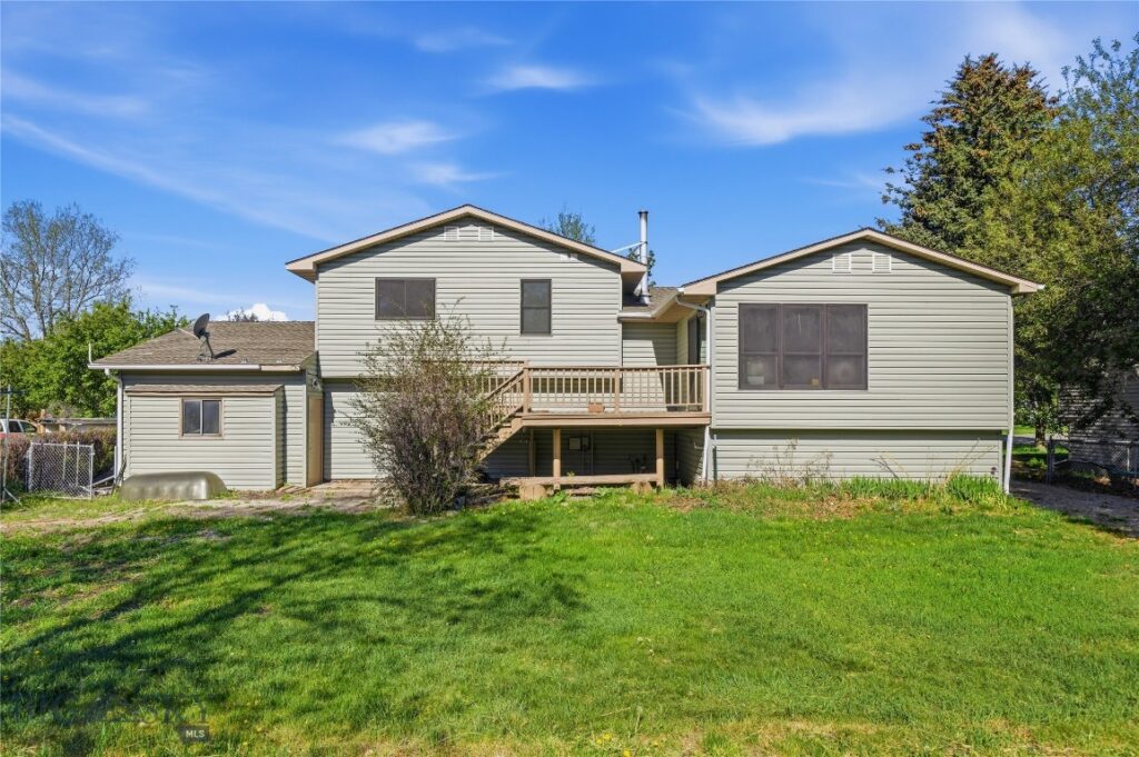208 Elm Lane, Livingston MT 59047
