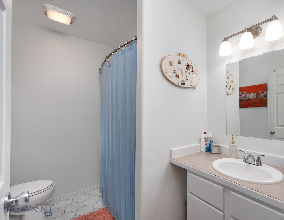 208 Show Place, Belgrade MT 59714