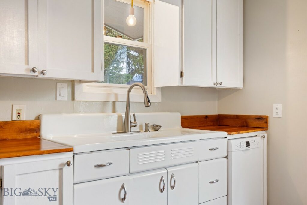 209 N 3rd, Bozeman MT 59715