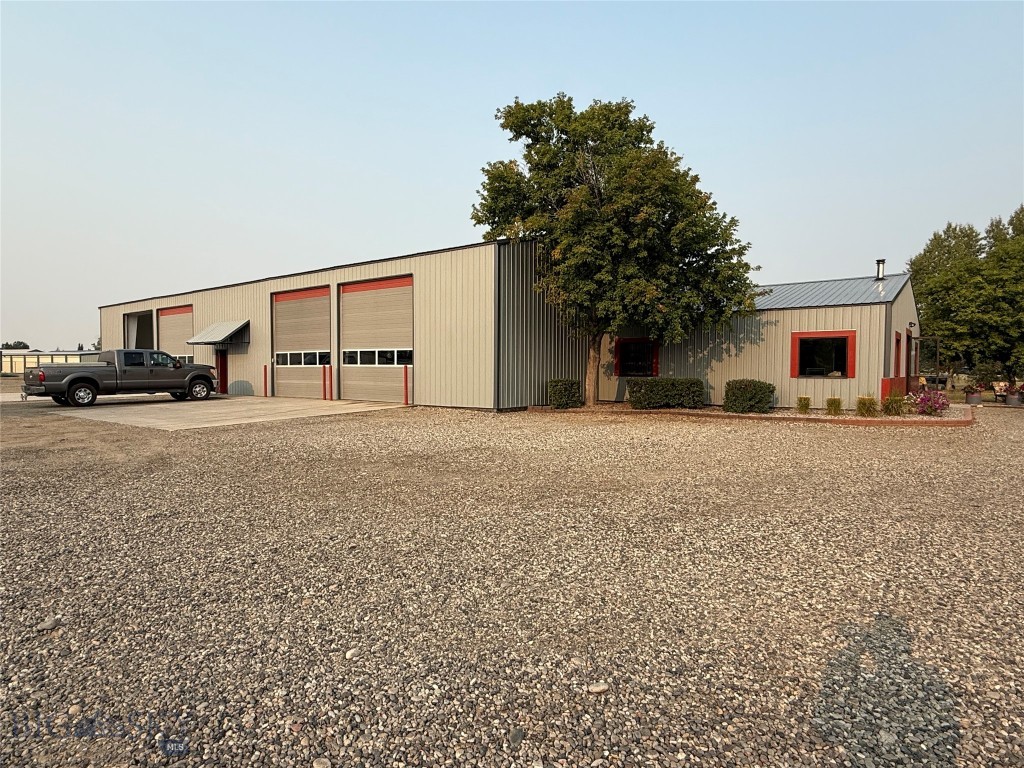 21 Bearcat Loop, Belgrade MT 59714