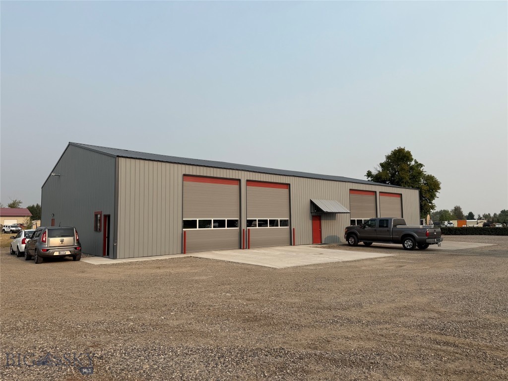 21 Bearcat Loop, Belgrade MT 59714