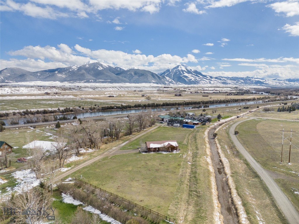 21 Moose Horn Lane, Livingston MT 59047