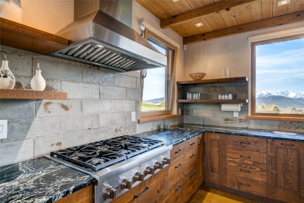 21 Osprey Court, Livingston MT 59047