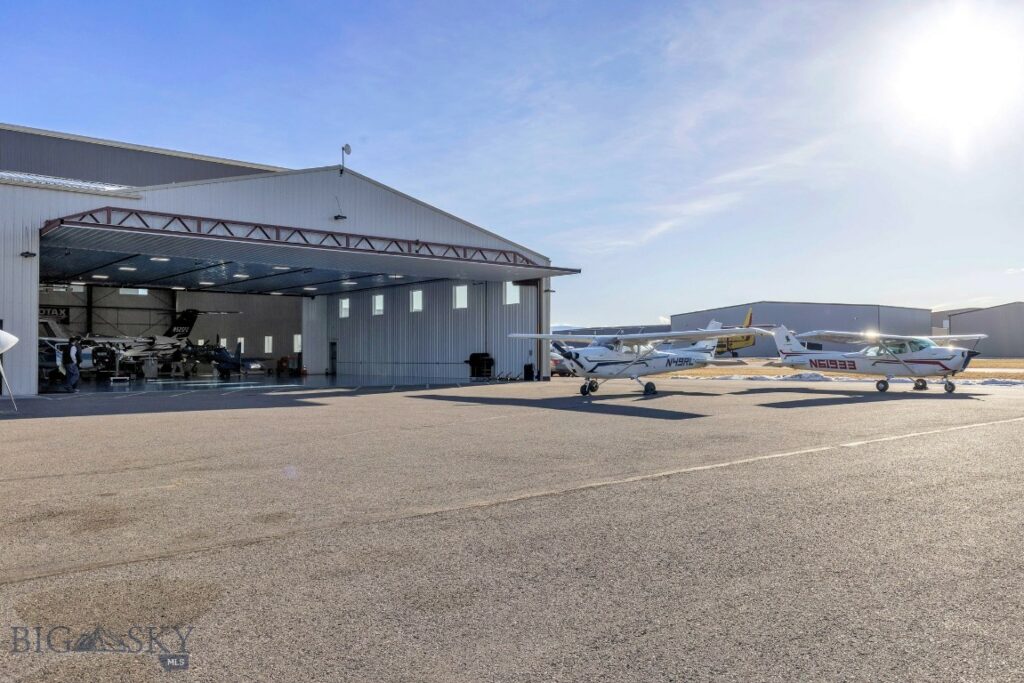 210 Aviation Lane, Belgrade MT 59714