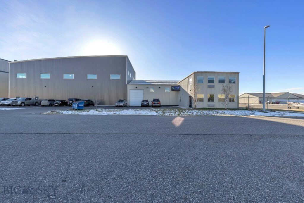 210 Aviation Lane, Belgrade MT 59714