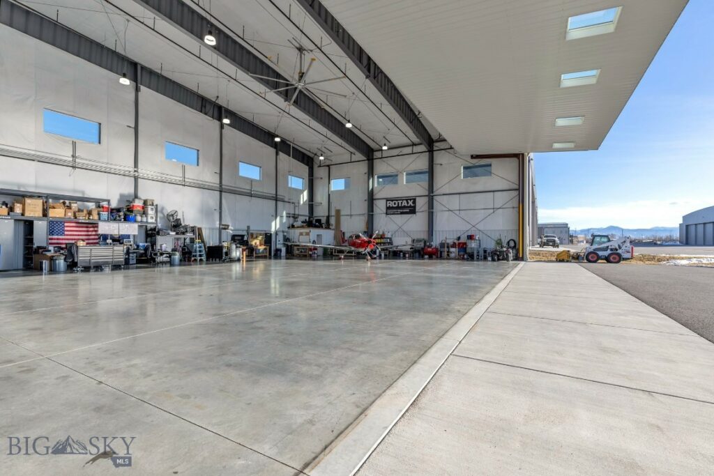 210 Aviation Lane, Belgrade MT 59714