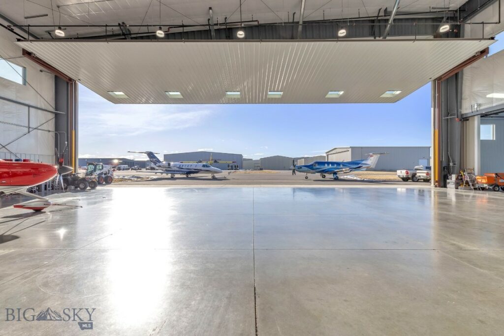 210 Aviation Lane, Belgrade MT 59714