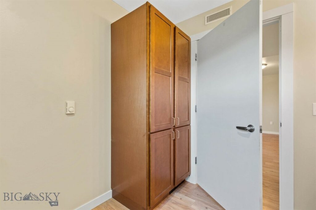210 S Cottonwood Road, Bozeman MT 59718